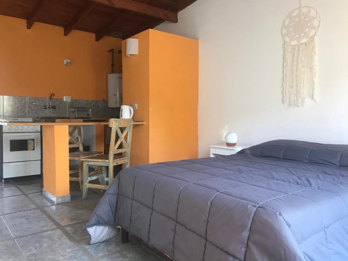 Ferienwohnung Estudio Calabaza Un Lugar Centrico Y Tranquilo El Calafate Exterior foto